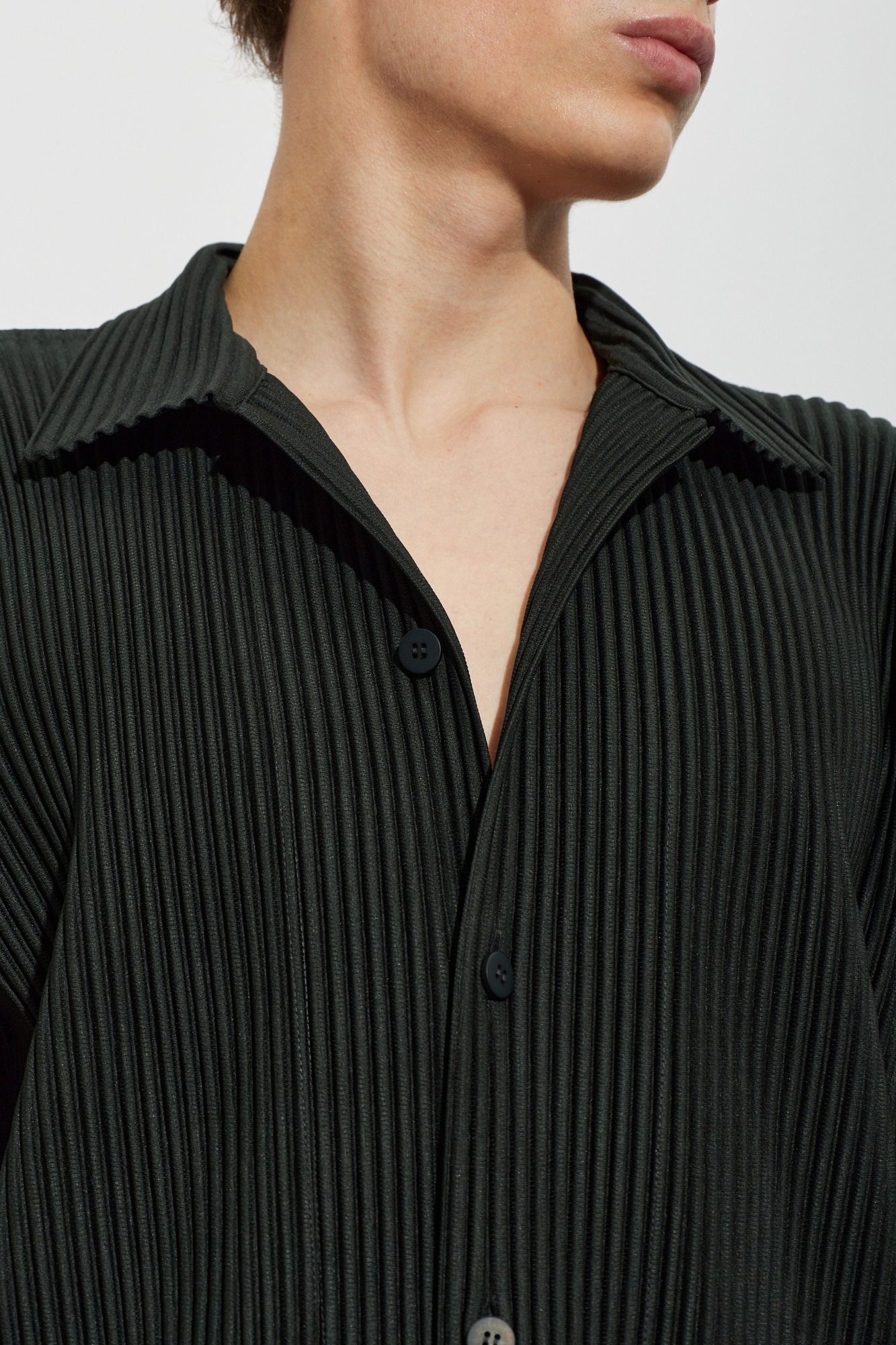 Verde Camisa plissada de manga curta Homme Plissé Issey Miyake